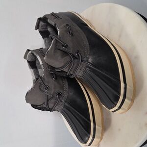 Tamarack Dark Blue Women's Duck Boots Size 6